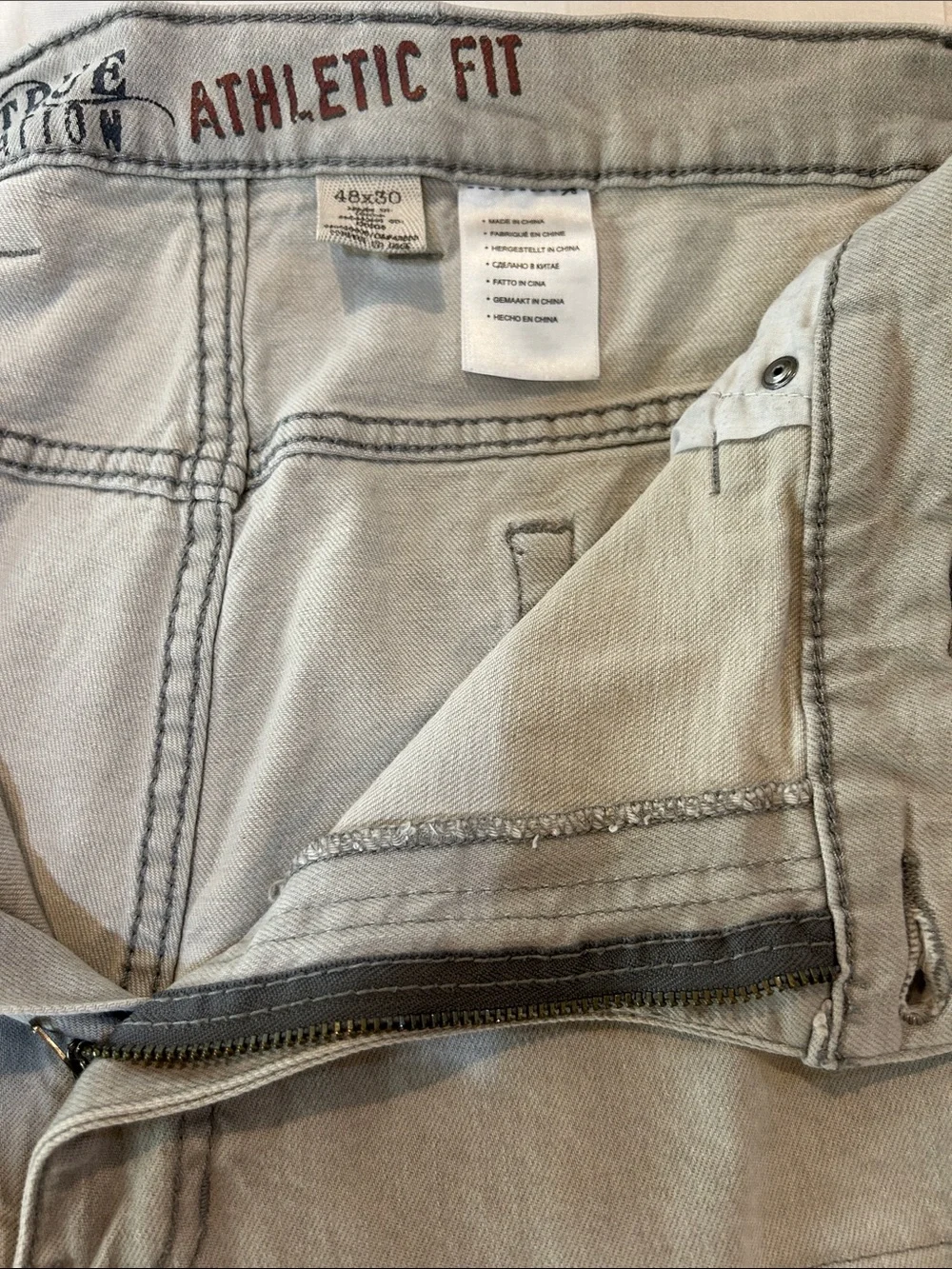 Slim Straight Light Gray Men’s Jeans